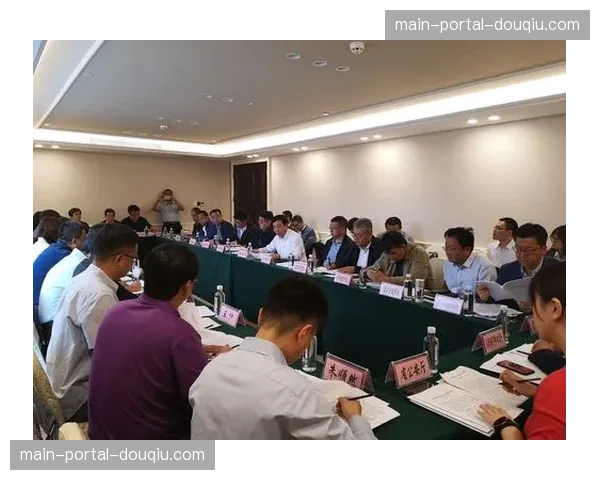 住房城乡建设部等联合发文指导足球场地设施布局规划建设